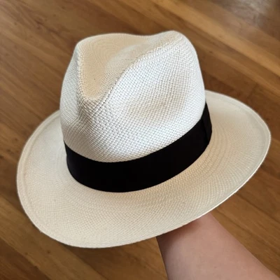 MONTECRISTI 100% STRAW GENUINE PANAMA WHITE HAT 55 Handwoven white fedora  - Image 1 of 4