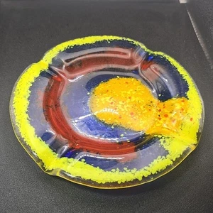 Colorful Round Fused Glass Ashtray Trinket Dish Yellow Red Blue 7" Unsigned - Picture 1 of 15