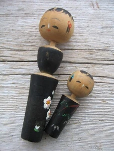 2 Old Vintage Antique Japanese Kokeshi Dolls Mother Child Cherry Blossoms Signed - Picture 1 of 6