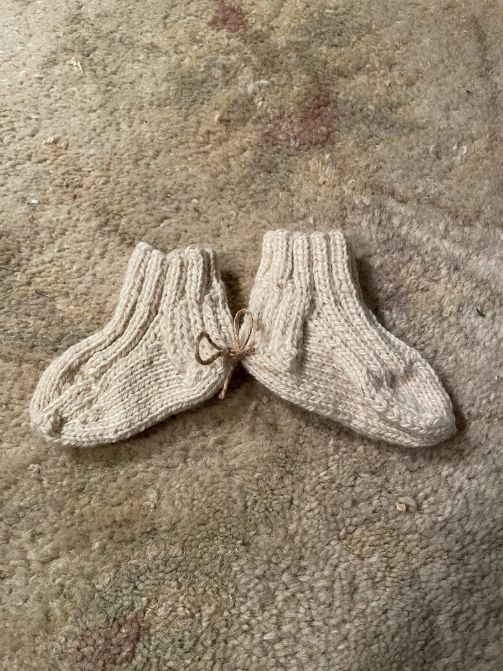 Ботинки детские HandKnit белые длиной 3,75 дюйма ручная стирка домотканая шерсть - Изображение 1 из 2