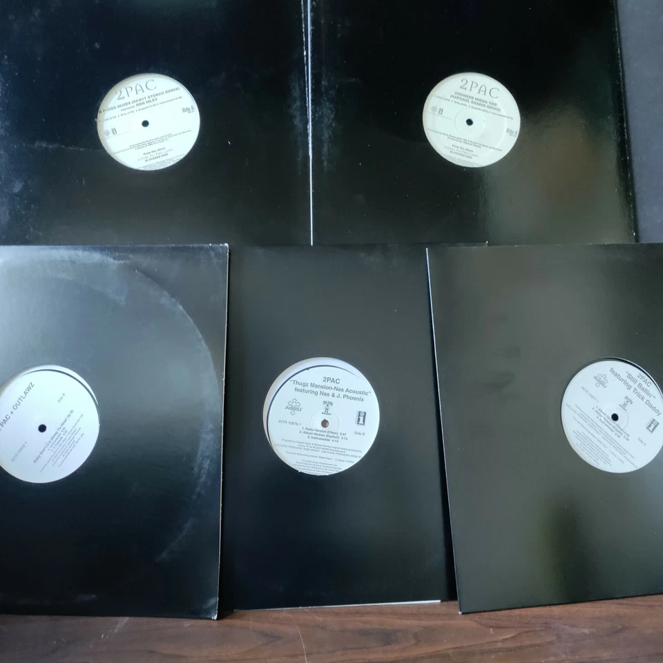 2 Pac: Lots of 5 Vinyl 12" Singles - Image 1 of 1