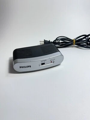 Philips RF Modulator PH61159 Audio Video Converter - RCA to Coax  - Image 1 of 4