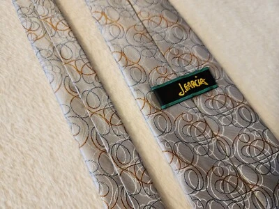 Corbata Jerry Garcia (Plata) Diseñador Patrón Geométrico - 100% Seda Foto 1 de 4