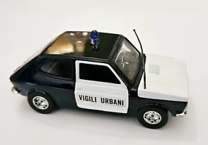 MARTOYS BURAGO ITALIA 0105 FIAT 127 VIGILI URBANI - 1/24 - ORIGINAL - Foto 1 di 7
