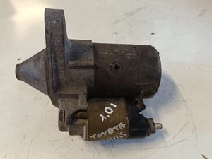Anlasser Toyota Yaris I 1.0i 68PS 28100-0J010 - Bild 1 von 5