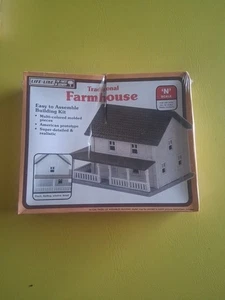 Traditional Farmhouse building kit for N scale train layouts - new in box - Picture 1 of 3