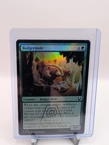 Badgermole [Foil] #166 Magic Avatar: The Last Airbender  - Picture 1 of 2