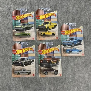 Hot Wheels 2021 Hot Pickups Series Set of 5 New and Sealed - Picture 1 of 3