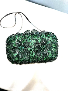 JEWELED Green  Crystals HARD SHELL EVENING CLUTCH - Chain Strap-Boutique De FGG - Picture 1 of 6
