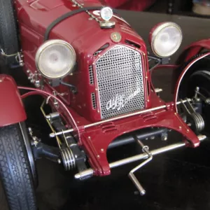 Transkit rete anteriore per Alfa Romeo Monza / Muletto 8C by Pocher 1/8 - Foto 1 di 2