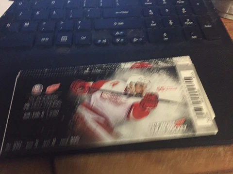 2016 DETROIT RED WINGS VS NEW YORK ISLANDERS TICKET STUB 2/6 NIKLAS KRONWALL Cover