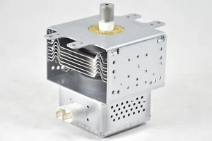 AEG MBB1756SEM Magnetron - M877815 - Picture 1 of 8