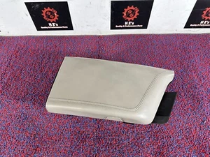 CADILLAC CT6 3.6L AWD 16-18 OEM LIGHT NEUTRAL CENTER CONSOLE ARMREST STORAGE LID - Bild 1 von 7