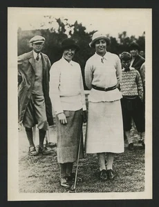 1920's ALEXA STIRLING and GLENNA COLLETT Early Ladies Golf Stars Vintage Photo - Bild 1 von 2