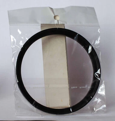 Unbranded 67mm - 72mm step up ring, brand new in packaging. - Image 1 of 2