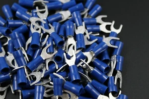 14-16 GAUGE 100 PK VINYL SPADE #10 CAR HOME AWG CONNECTOR CRIMP TERMINAL BVST10 - Picture 1 of 3