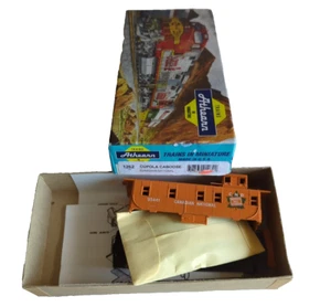 HO Scale Athearn 1262 Canadian National CN 95441 Cupola Caboose Kit NOS - Picture 1 of 10