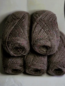 500gm Sirdar Loveful Tweed DK Double Knit Wool Yarn Job lot # 26 - Picture 1 of 3