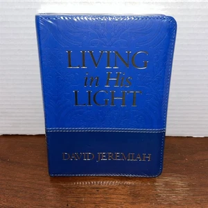 Living in His Light by David Jeremiah - Brand New Sealed - Faux Leather Book - Picture 1 of 10
