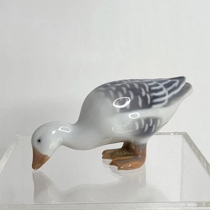 Bing & Grondahl Porcelain Grey Goose Figurine #7904 Vintage B&G 1.5" T - Picture 1 of 6
