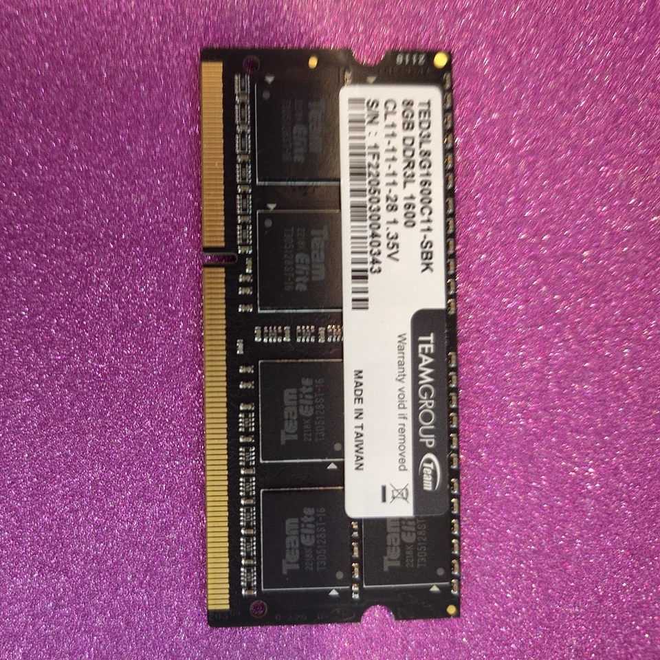 TEAMGROUP Elite 8GB PC3-12800 Unbuffered Non-ECC TED3L8G1600C11-SBK Memory - Image 1 of 2