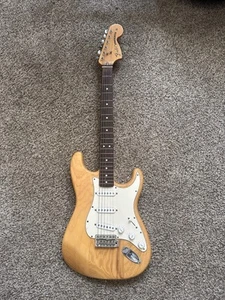 Fender Vintera ‘70s Stratocaster Electric Guitar - Aged Natural - Picture 1 of 11