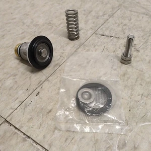 Zurn Wilkins RK1-NR3XL - 1 Zoll Druckminderventil Reparatursatz - Bild 1 von 6