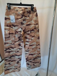 Forever 21 Kids Camouflage Tan Pants NWT Size 13/14 msrp 34.99 POCKETS! - Picture 1 of 7