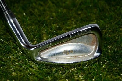 Mac Gregor VIP 6 Iron Right Handed 38" Graphite Stiff w/New Grip - Image 1 of 4