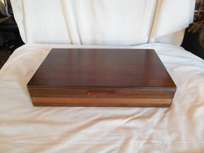 Estuche de cubiertos de madera marrón vintage de 19" de largo Foto 1 de 4