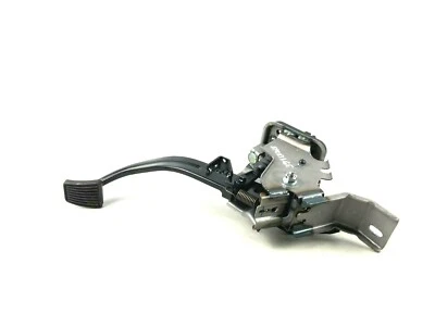 2018 KIA Sportage Mk4 Clutch Pedal Assembly Unit 93840-B2100 - Image 1 of 4