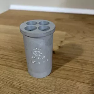 INSERTO DE TUBO DE CUBO DE ROTOR OSCILANTE DE CENTRÍFUGA IEC CAT 1018 137,5 GMS - Imagen 1 de 6