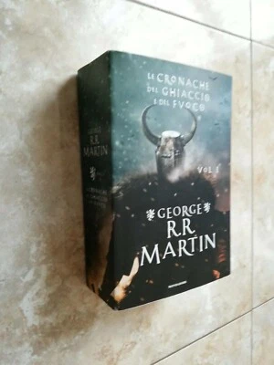 Libro Le Cronache Del Ghiaccio E Del Fuoco Vol 1 George r.r. Martin Mondadori  - Immagine 1 di 4