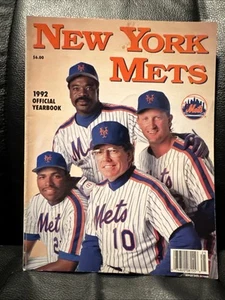 1992 New York Mets Official Yearbook - Picture 1 of 7