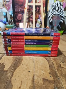 The Boxcar Children Mysteries Set Books 1-8 by Gertrude Chandler Warner - Picture 1 of 4
