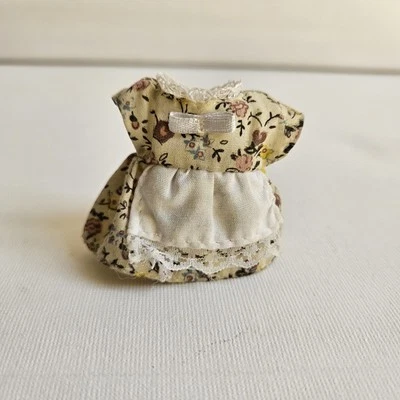 Sylvanian Families Mother Mum's Mom Adult SPARES Dress Clothes Calico Critters - Image 1 of 4