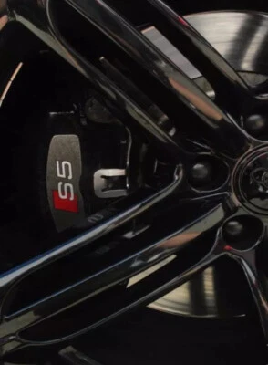 Cubiertas de tuercas + tapas centrales negro brillante Audi A5 S5 A4 S4 A6 S6 A7 S7 TT R8 A8 S8 Foto 1 de 3