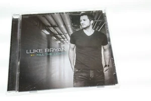 LUKE BRYAN KILL THE LIGHTS CD VERY GOOD USED CONDITION - Picture 1 of 2