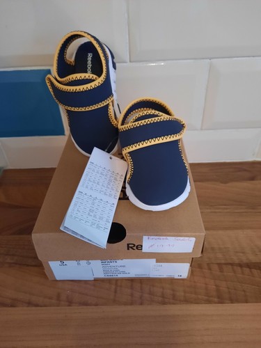 Sandali Reebok Infants Wave Gilder III Navy taglia UK 4 5 EUR 21 nuovi imballati