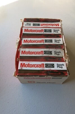 Vintage Motorcraft Spark Plug Lot of 10 fits AMC Jeep 1977-1980 (AG44) Foto 1 de 2