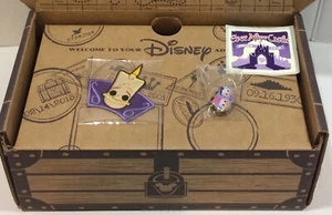 2017 Funko Pop Disney Treasures Ever After Lot - Donald Daisy Pin Lumiere Patch - Picture 1 of 1