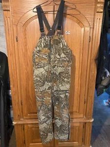 Vintage Walls Blizzard Pruf Insulated Bib Overalls Medium Short Camo Hunting USA - Picture 1 of 14