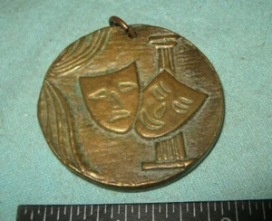 Komödie Tragödie griechisches Spiel & große Vase Bronze Medaille Anhänger - Bild 1 von 4