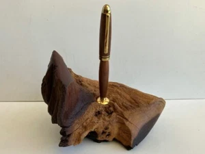 TINTENSTIFT MONT BLANC STIL - SELTENER AFRIKANISCHER SWALAHA HOLZ STIFTSTÄNDER - MIT IMBUIA HOLZSTIFT - Bild 1 von 9