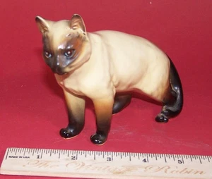 Vintage Porcelain Siamese Cat Figurine - Picture 1 of 6