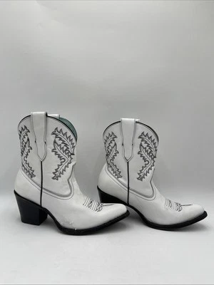 Corral Women's White Embroidery Western Booties Pointed Toe White Size 8.5 - Image 1 of 4