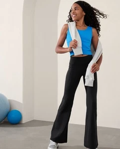 Athleta GIRL Stash Your Treasures Ultra Flare S/7 Black - Picture 1 of 5