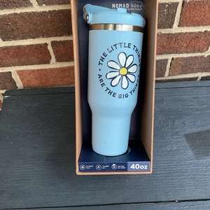 New Life Is Good Nomad Sky Blue Tumbler 40oz Insulated Stainless Steel Outdoors - Picture 1 of 3