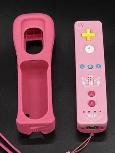 Mando a distancia OFICIAL Pink Princess Peach Nintendo Wii con MotionPlus y cubierta - RVL-036 - Imagen 1 de 12