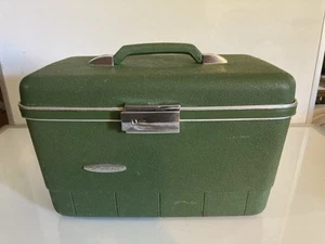 Sears Forecast Make Up Train Case Vintage MCM Retro Green Hard Case Tray Mirror - Picture 1 of 12